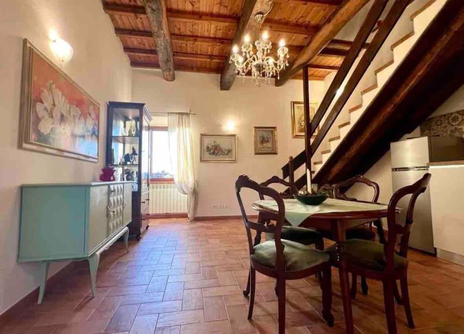 La Casina Di Nada Apartment Massa Martana Exterior foto